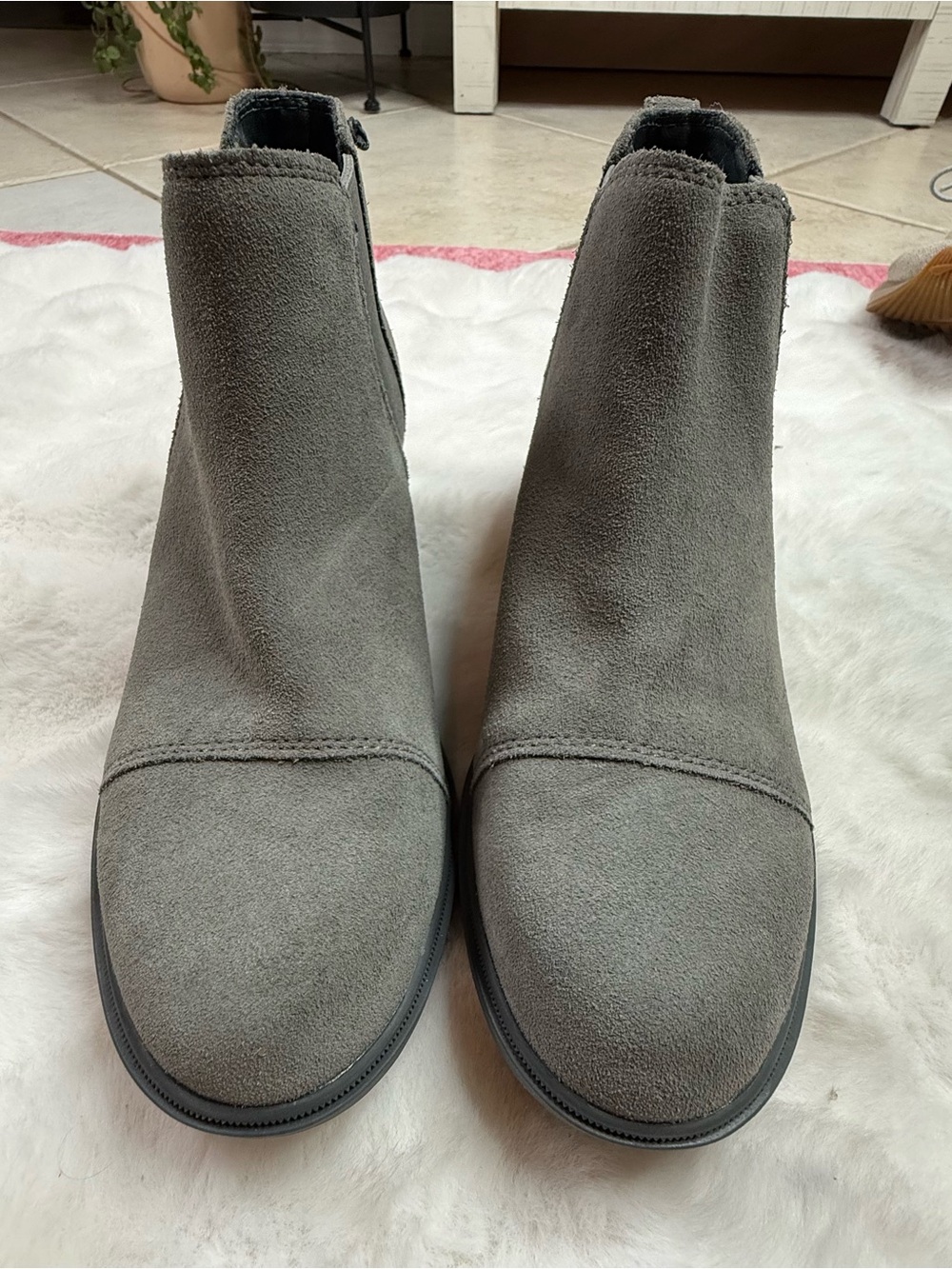 Sorel Emelie II Chelsea Waterproof Suede Boots Gray Women’s Size 7.5 – New with